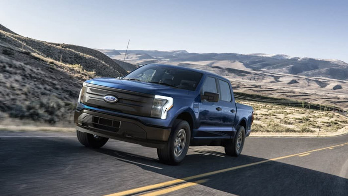 Muốn mua Ford F-150 Lightning? Chờ 3 năm nữa!