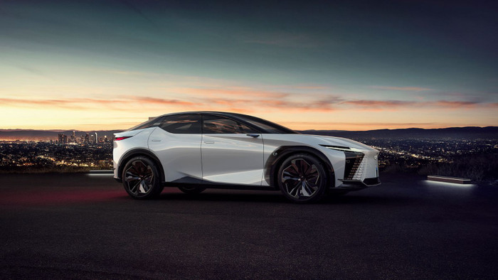 Xe điện Lexus