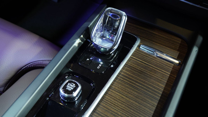 Volvo Việt Nam giới thiệu BST xe mới với "Động cơ Hybrid và Mild Hybrid" ảnh 5 Volvo Việt Nam giới thiệu BST xe mới với "Động cơ Hybrid và Mild Hybrid" ảnh 5