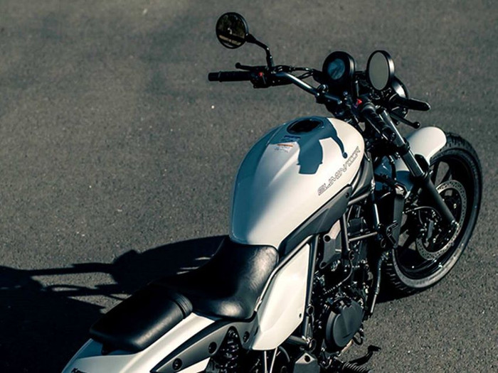 Kawasaki Eliminator 400