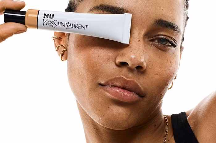 YSL Beauty Nu Bare Look Hydrating Skin Tint Foundation