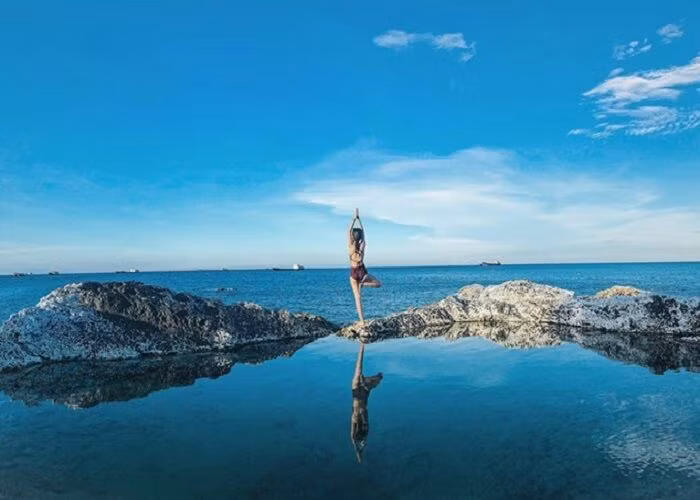 Hồ vô cực đảo Phú Quý - góc check in 'vạn người mê' đẹp đến ngỡ ngàng