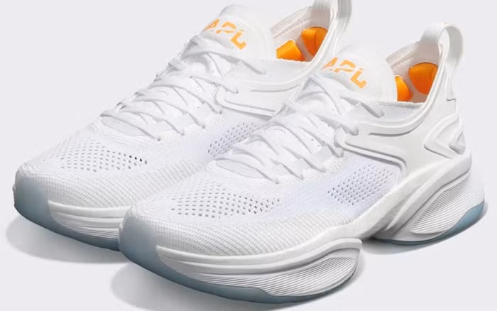 Giày Sneakers HySpeed của McLaren có giá 450 USD ảnh 6