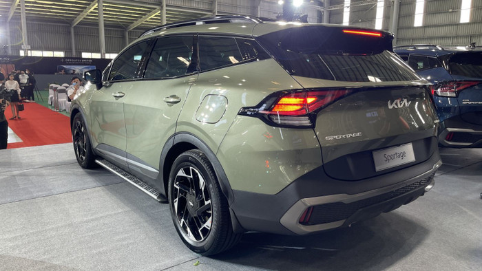 Kia Sportage chính thức ra mắt, với 8 phiên bản giá từ 899 triệu đồng ảnh 2