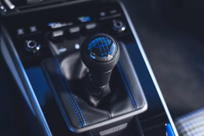 Porsche 911 Sally Special cảm hứng từ phim hoạt hình của Pixar – Cars ảnh 8