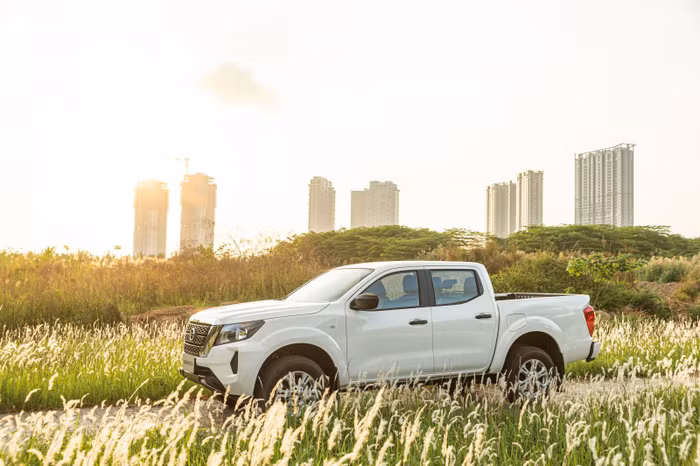 Nissan Navara thêm phiên bản Nissan Navara EL 2WD giá rẻ