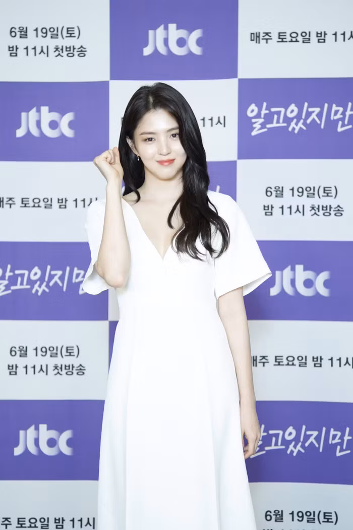 Đại sứ toàn cầu của Balenciaga gọi tên nữ điễn viên Han So Hee xứ Hàn ảnh 1 Đại sứ toàn cầu của Balenciaga gọi tên nữ điễn viên Han So Hee xứ Hàn ảnh 1