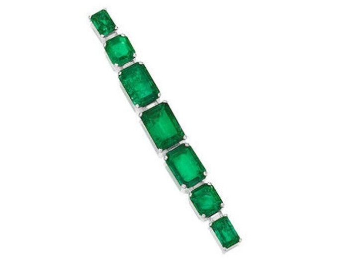 Vương miện BVLGARI tại Đại lễ Bạch Kim của nữ hoàng Elizabeth nước Anh ảnh 5