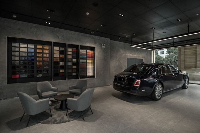 Showroom đầu tiên của Rolls-Royce Motor Cars tại Thành phố Hồ Chí Minh đi vào hoạt động ảnh 2 Showroom đầu tiên của Rolls-Royce Motor Cars tại Thành phố Hồ Chí Minh đi vào hoạt động ảnh 2