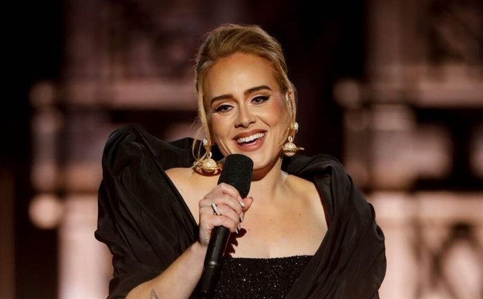 Adele nhận giải Emmy đầu tiên, gần chinh phục EGOT trong sự nghiệp!