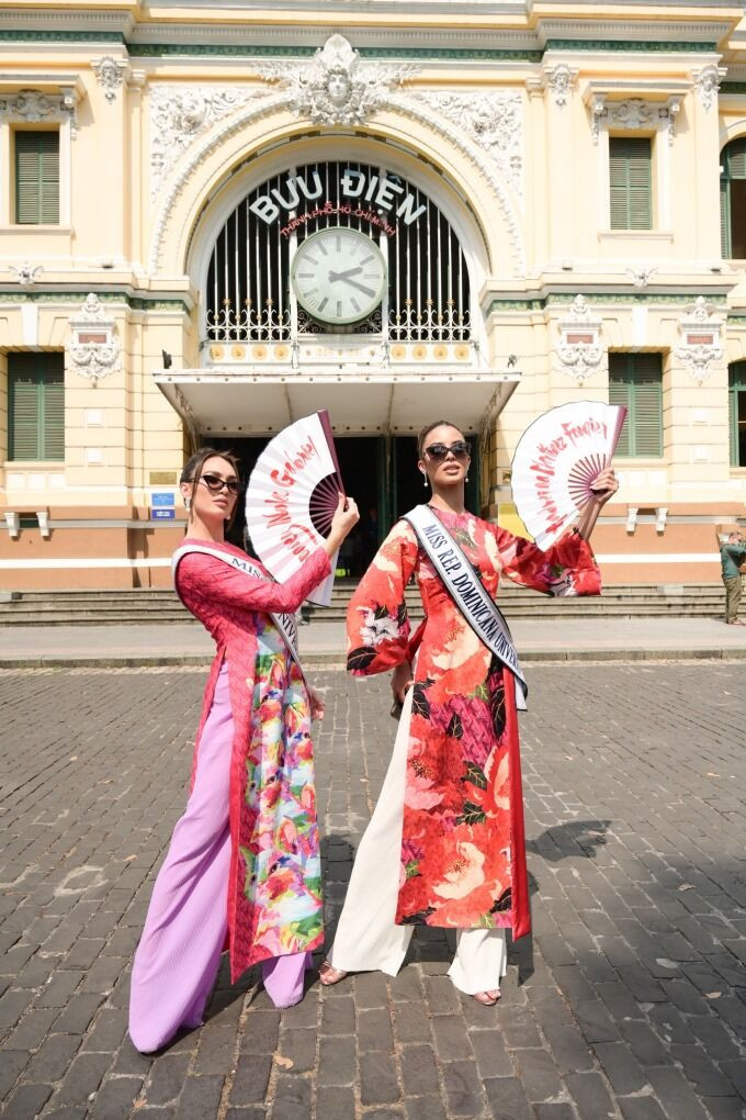 Miss Universe 2022 diện trang phục của các nhà mốt Việt ảnh 2 Miss-Universe-2022-4-7806-1677462904.jpg?w=680&h=0&q=100&dpr=1&fit=crop&s=21kZBWzR2EXtWo7pi-mqXA