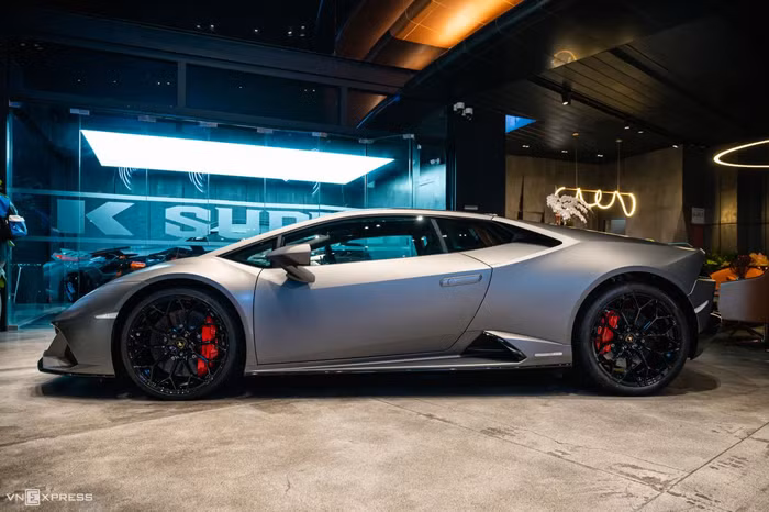Lamborghini Huracan Evo bản nâng cấp
