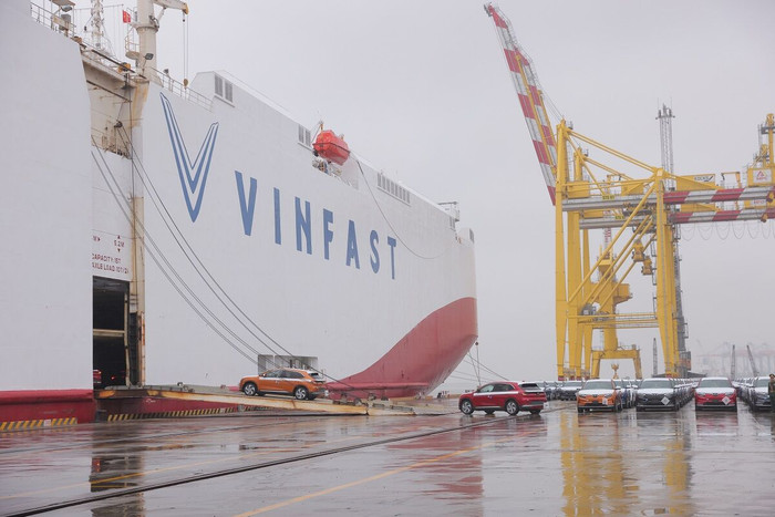 Sự kiện VinFast xuất khẩu ô tô điện đầu tiên ra thế giới ảnh 3 VinFast xuất khẩu ô tô điện