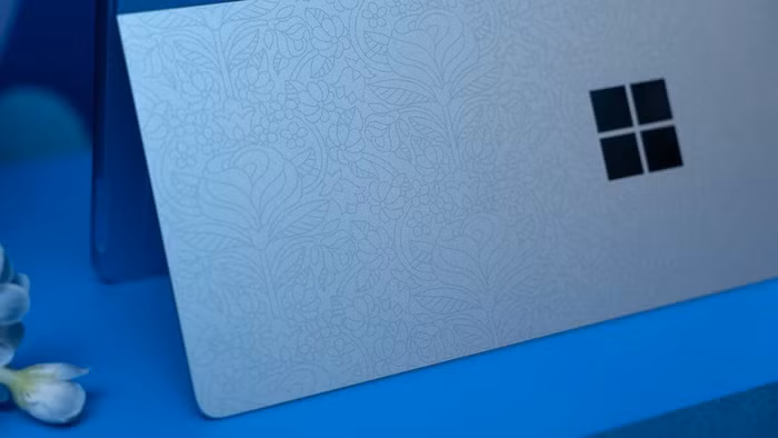 Microsoft ra mắt Surface Pro 9 