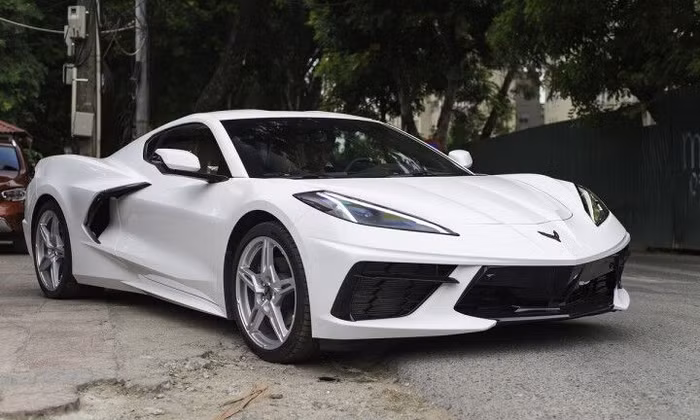 10 mẫu xe có tuổi thọ lâu nhất trên thế giới-4