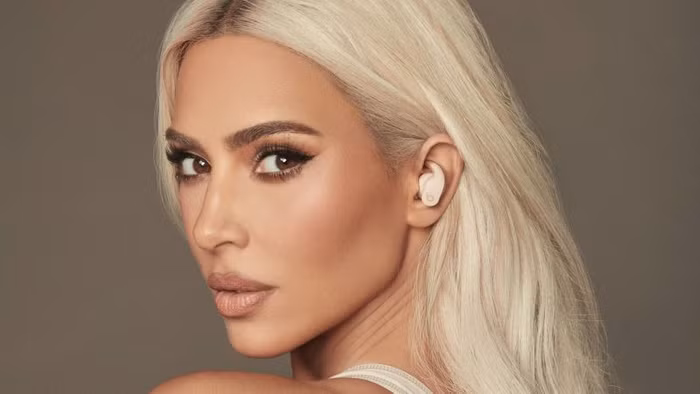 Kim Kardashian hợp tác cùng Beats ra mắt thiết kế tai nghe không dây mới ảnh 2 kim x beats