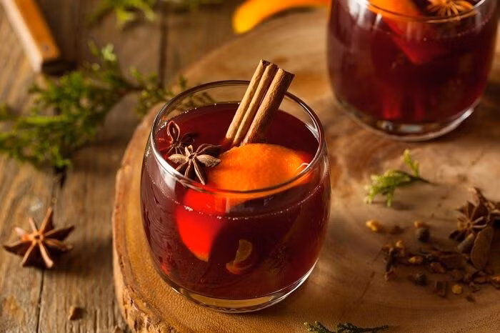 Bánh quy ngôi sao, rượu vang nóng và 5 món ăn Giáng sinh ở Áo