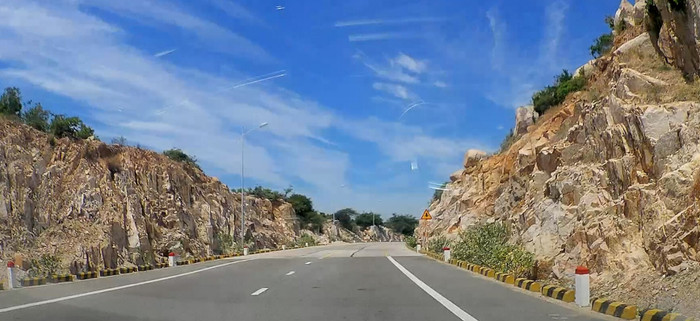 Những con đường đẹp hút hồn du khách, muốn đi lại nhiều lần - 5