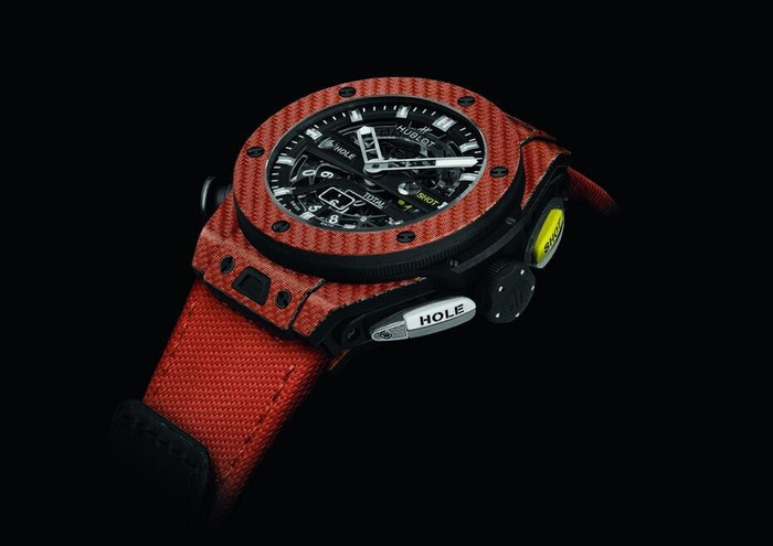 Big Bang Unico Golf Orange Carbon: Tinh thần luôn cầu tiến của Hublot ảnh 2