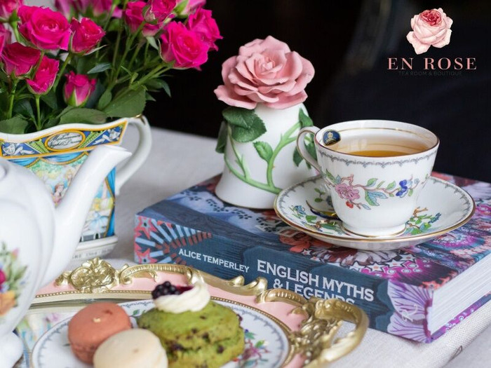 Check-in En Rose Tea Room & Boutique: Tiệm trà cổ tích giữa lòng Sài Gòn