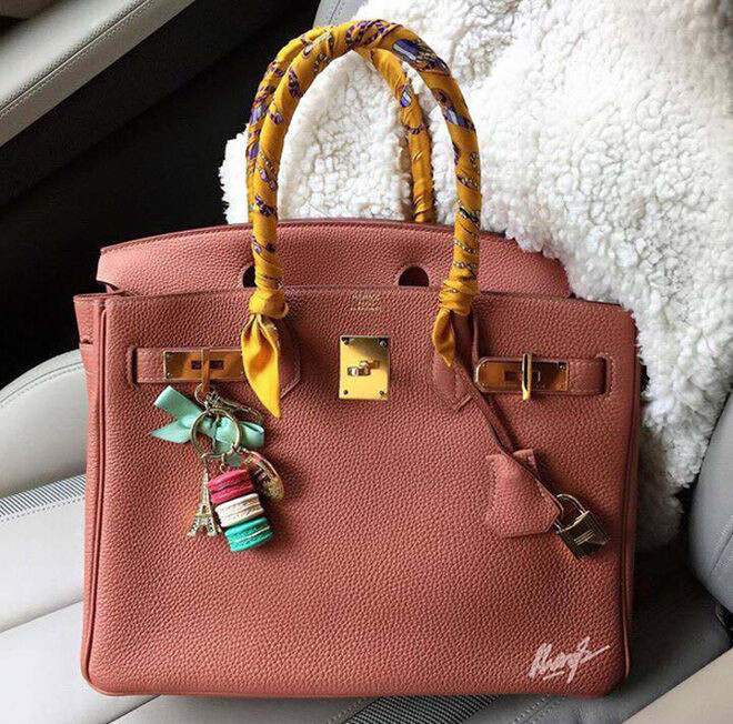 Bộ sưu tập đồng hồ, túi xách tiền tỉ của Hằng Túi khiến netizen ná thở ảnh 9