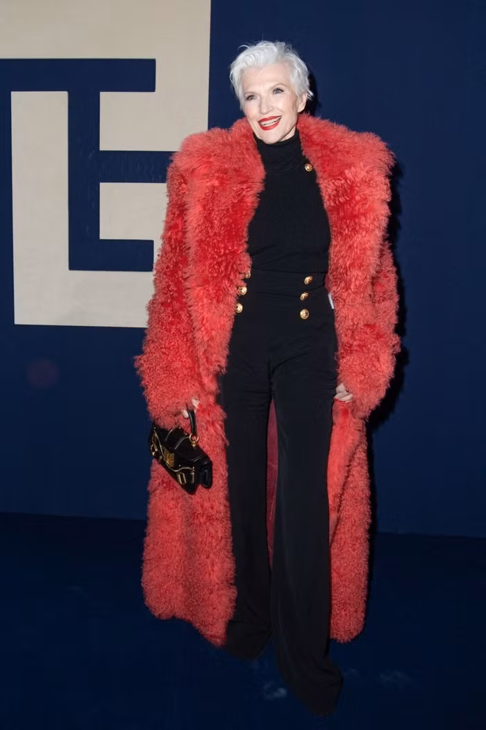 mẹ tỷ phú Elon Musk