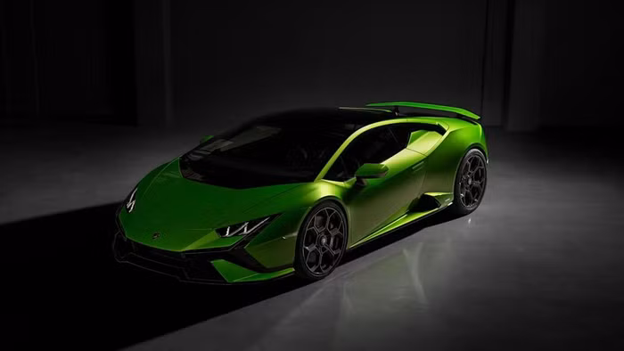 Lamborghini Huracan Tecnica ra mắt, mạnh 631 mã lực ảnh 2
