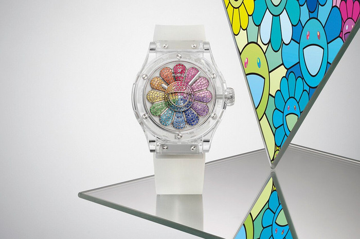 Takashi Murakami mang một "cầu vồng màu sắc” đến với Hublot Classic Fusion