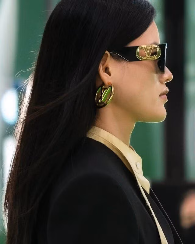 5 người mẫu Việt thành công trên sàn diễn thời trang quốc tế-4