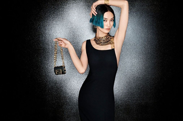 Fendace: Fendi by Versace Collection- Một cú swap lịch sử ảnh 6