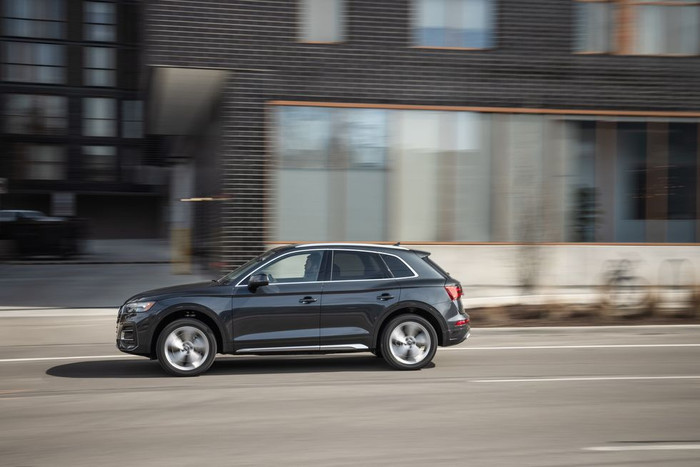 Audi Q5 2022 sắp có thêm biến thể giá cả phải chăng ảnh 1 Audi Q5 2022 sắp có thêm biến thể giá cả phải chăng ảnh 1