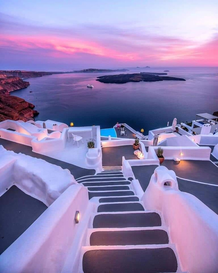 Santorini - Hòn đảo đẹp như thiên đường mà nhất định phải đến một lần ảnh 2 Santorini - Hòn đảo đẹp như thiên đường mà nhất định phải đến một lần ảnh 2