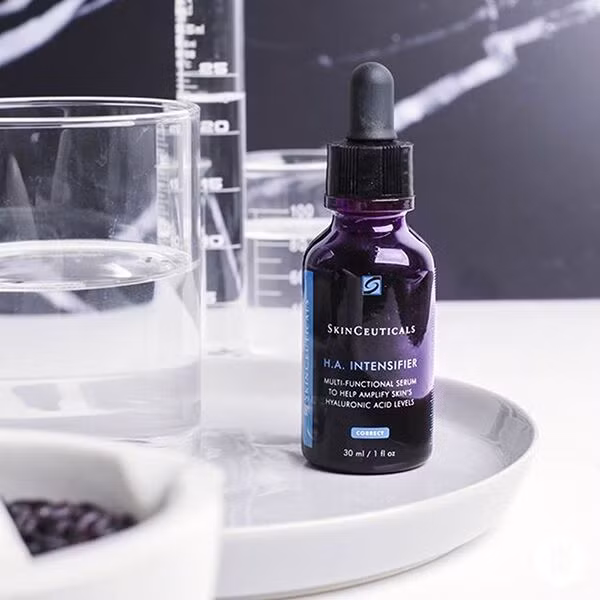 Da vẫn lão hóa không phanh nếu dùng Hyaluronic Acid không đúng cách ảnh 3 Hyaluronic Acid mà bạn dùng kiểu này thì da lão hóa không phanh cho mà xem - Ảnh 5.