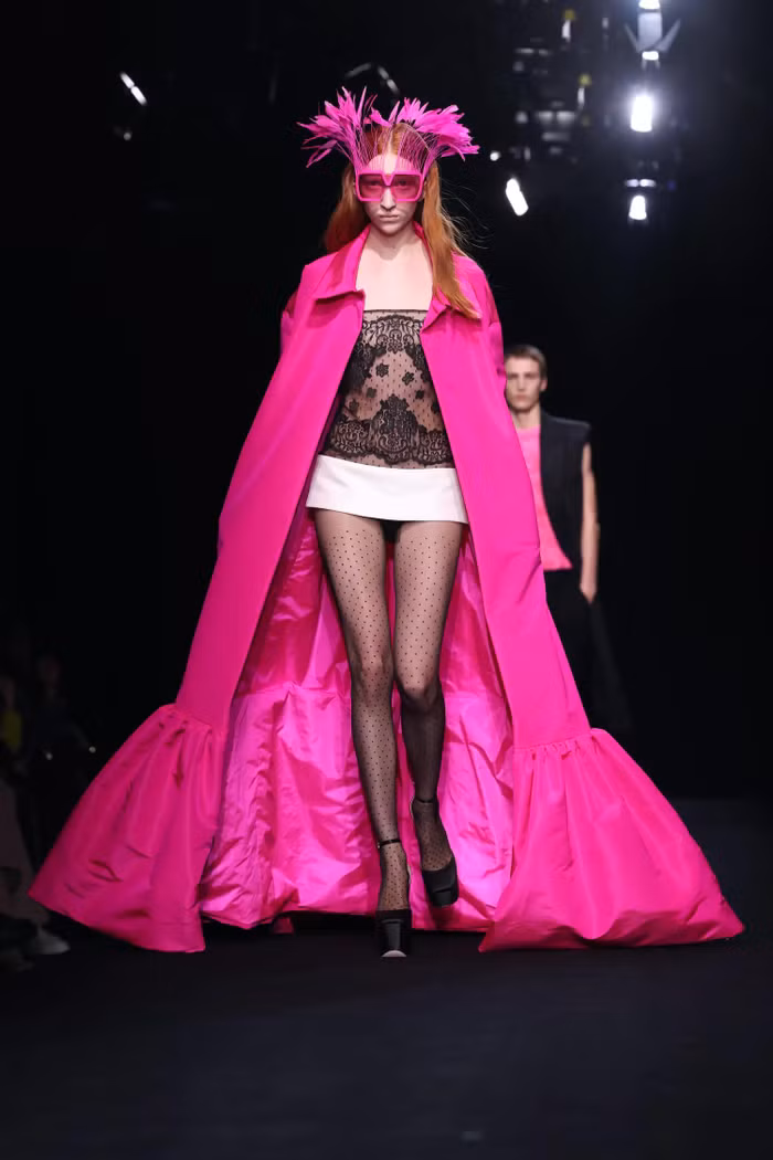 Valentino Haute Couture Xuân Hè 23 