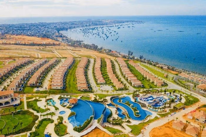 Centara Mirage Resort Mũi Né