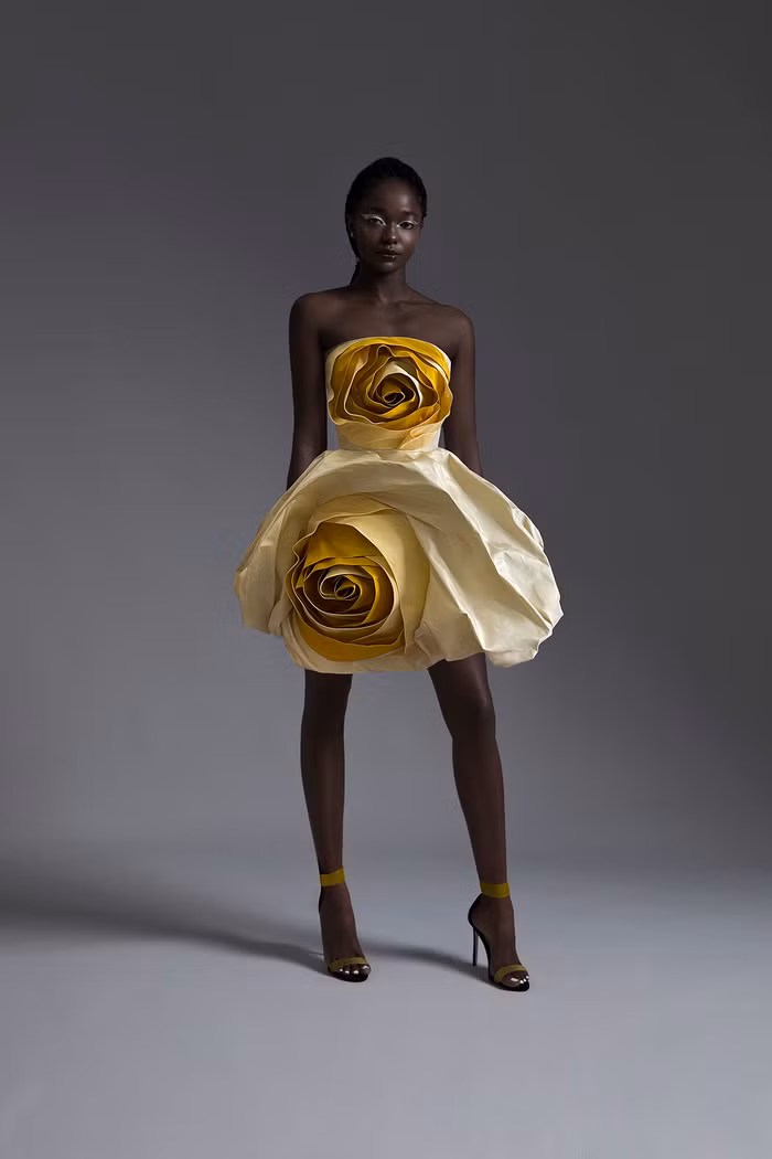 BST mới của NTK Trần Hùng gây ấn tượng tại London Fashion Week-6