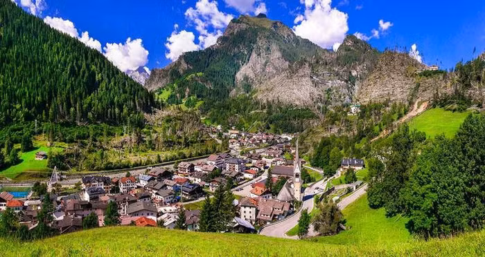 15 ngôi làng đẹp như cổ tích mà du khách chỉ có thể tìm thấy ở chốn phù hoa Italia - 13