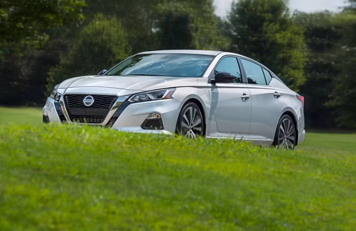 Nissan Altima bổ sung thêm phiên bản Midnight Edition 2022 có gì "chất"? ảnh 2 Nissan Altima bổ sung thêm phiên bản Midnight Edition 2022 có gì "chất"? ảnh 2