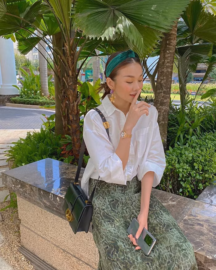 Phối đồ với sơ mi trắng sành điệu như người nổi tiếng-3