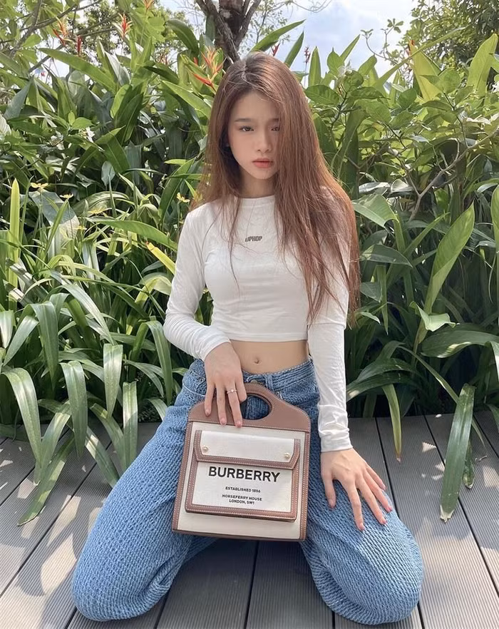 Sự trở lại của những chiếc quần cạp trễ sành điệu-7