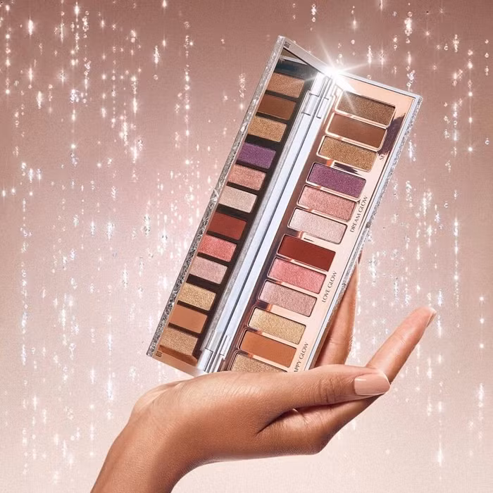 Act Fast: Charlotte Tilbury Dropped Its Bejewelled Holiday Palette For Just 48 Hours - Hot Lifestyle News