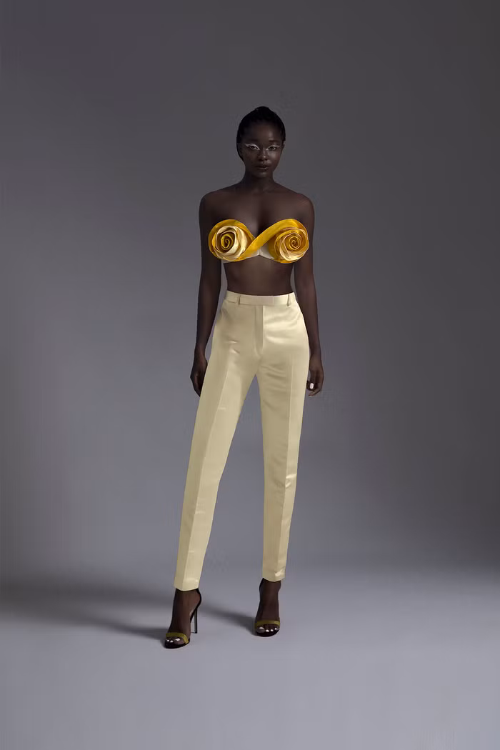 BST mới của NTK Trần Hùng gây ấn tượng tại London Fashion Week-3