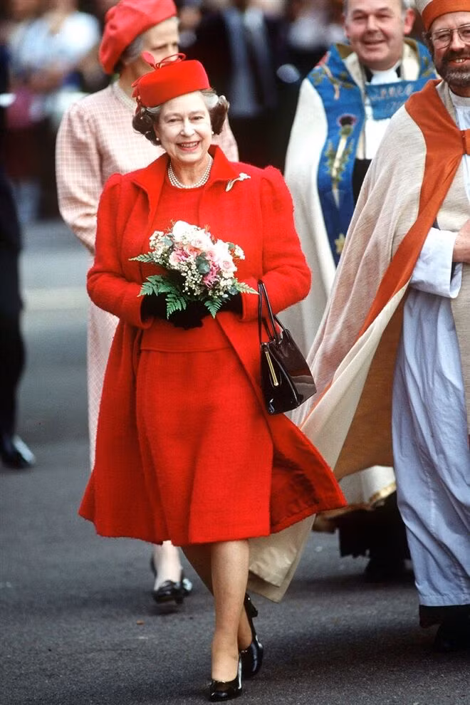 5 nguyên tắc ngầm về thời trang của Nữ hoàng Elizabeth - 2