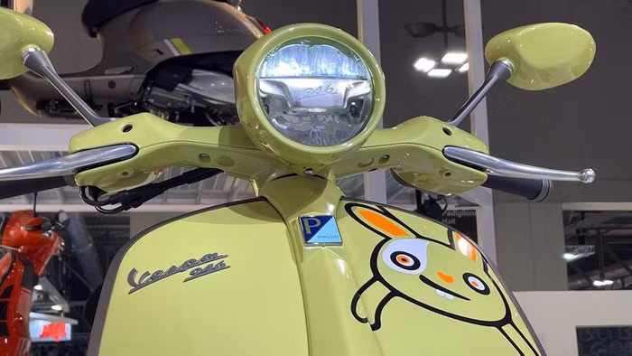 Vespa 946 10° Anniversario