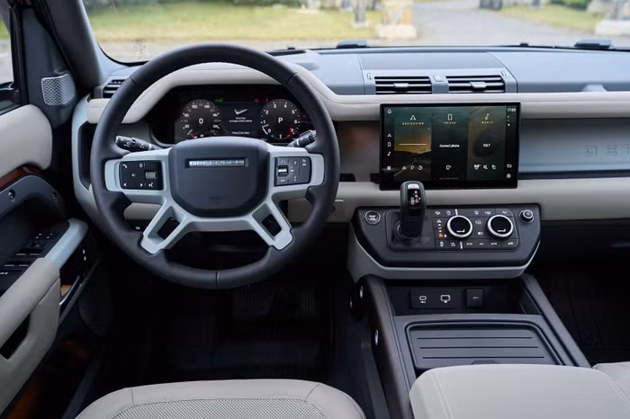 SUV Land Rover Defender 130