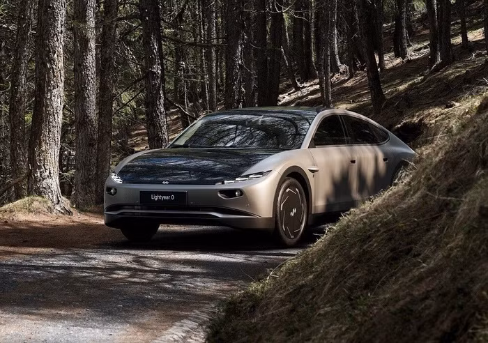 Lightyear 0 mẫu xe điện được sạc pin từ năng lượng mặt trời ảnh 6