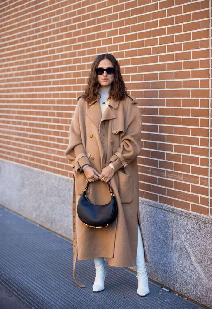 Những chiếc túi được ưu chuộng cho mùa mốt Thu - Đông 2022 ảnh 5 Những chiếc túi được ưu chuộng cho mùa mốt Thu - Đông 2022 ảnh 5