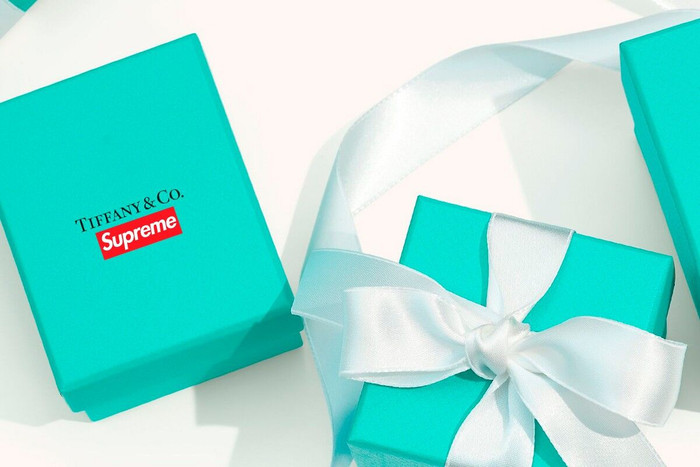 Hé lộ hình ảnh đầu tiên về dự án hợp tác đình đám Supreme x Tiffany & Co.