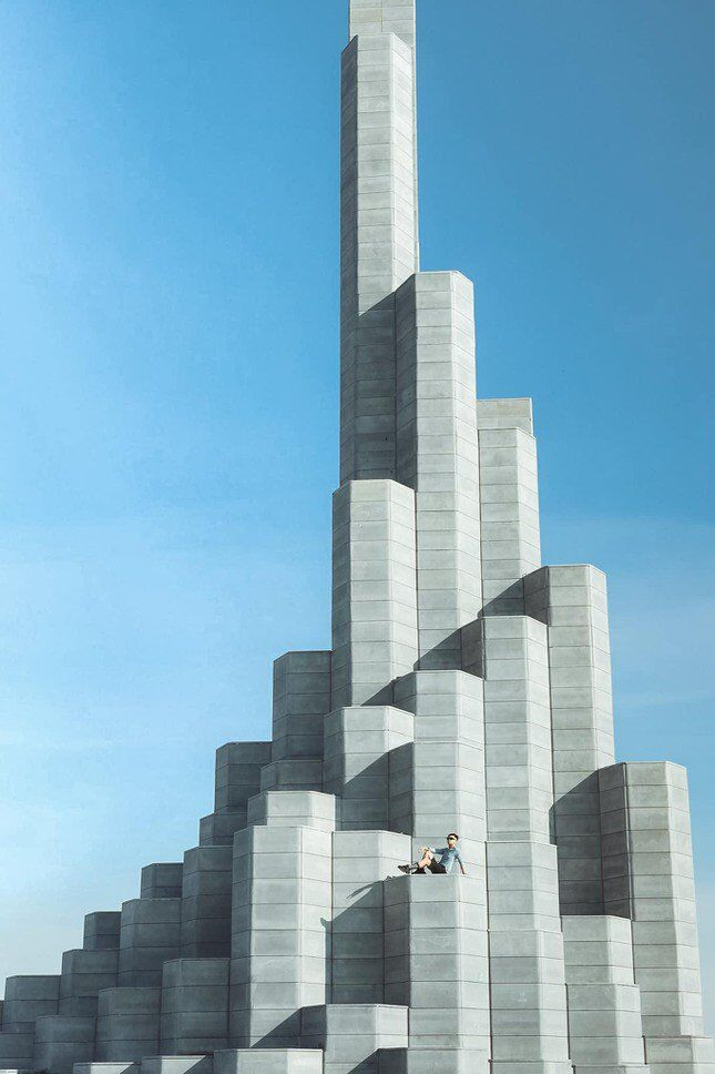 Tháp đôi Ghềnh Đá Đĩa