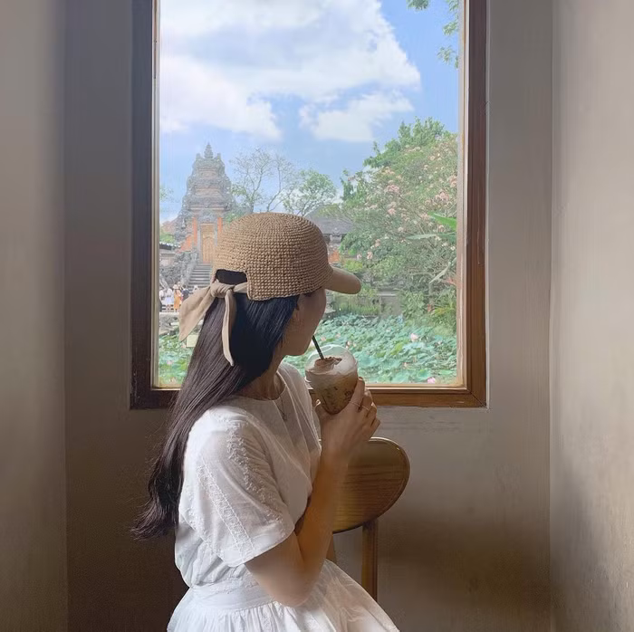 6 cửa hàng cà phê Starbucks đẹp nhất châu Á - 4